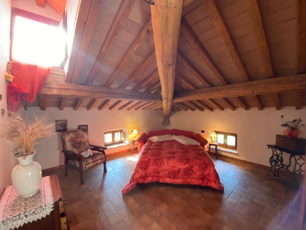 Agriturismo Casallario Volterra Luaran gambar