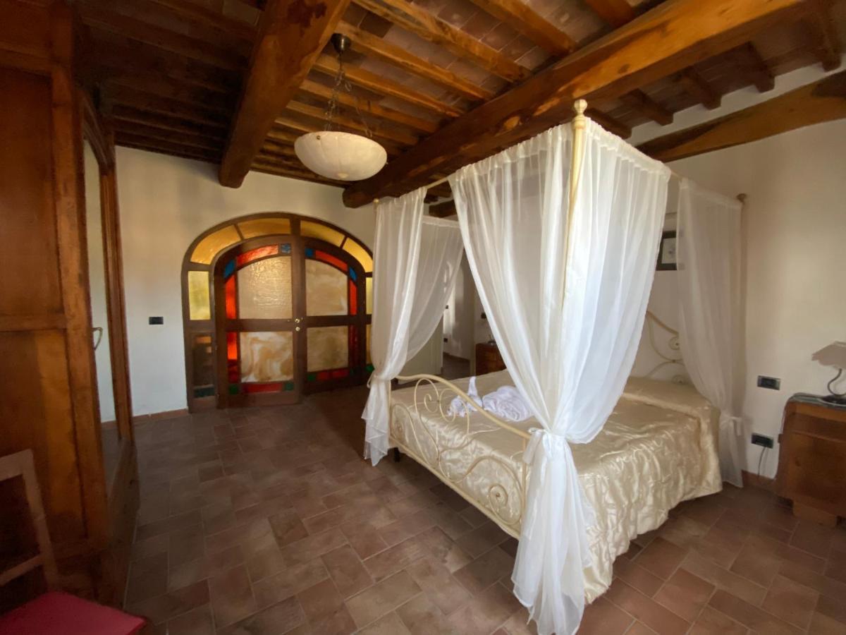 Agriturismo Casallario Volterra Luaran gambar