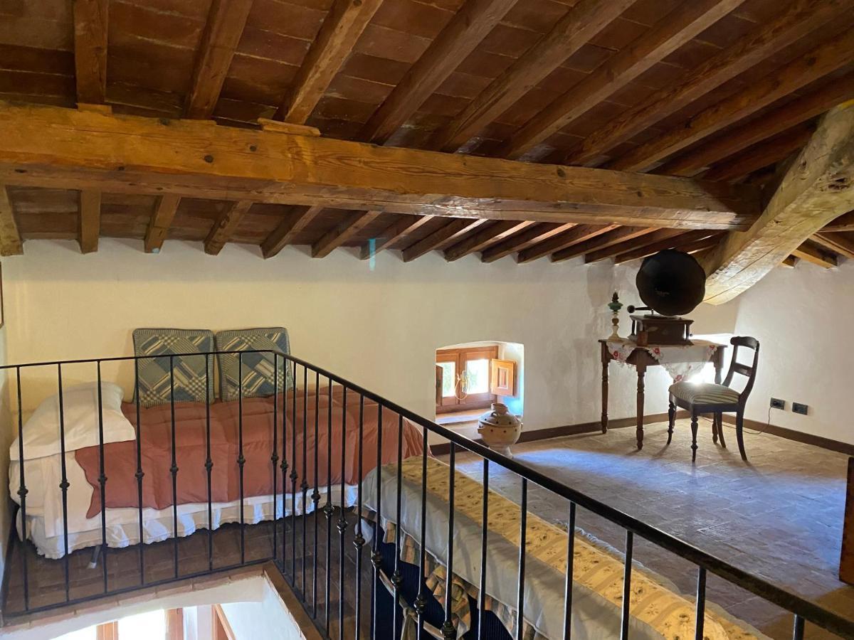 Agriturismo Casallario Volterra Luaran gambar