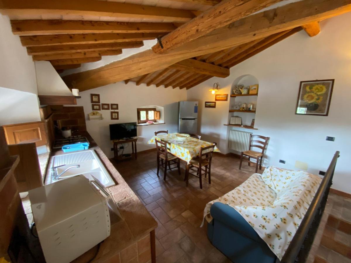 Agriturismo Casallario Volterra Luaran gambar