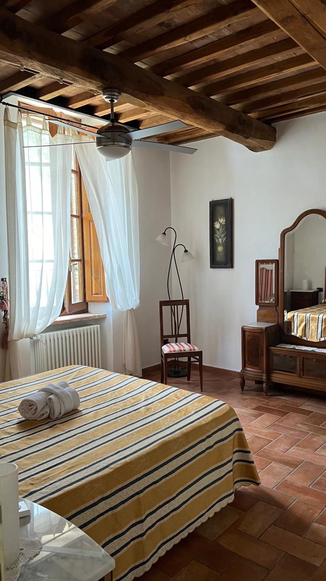 Agriturismo Casallario Volterra Luaran gambar