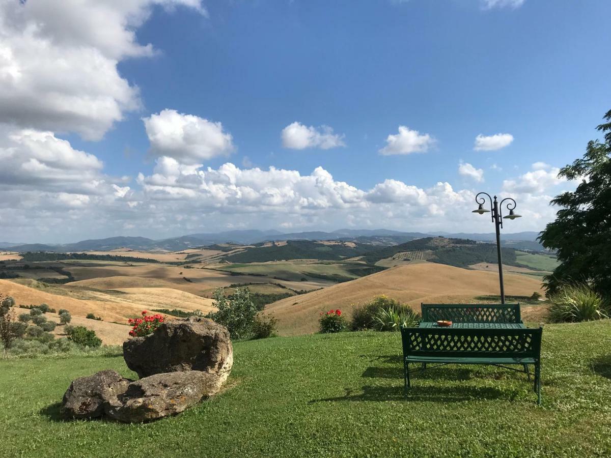 Agriturismo Casallario Volterra Luaran gambar